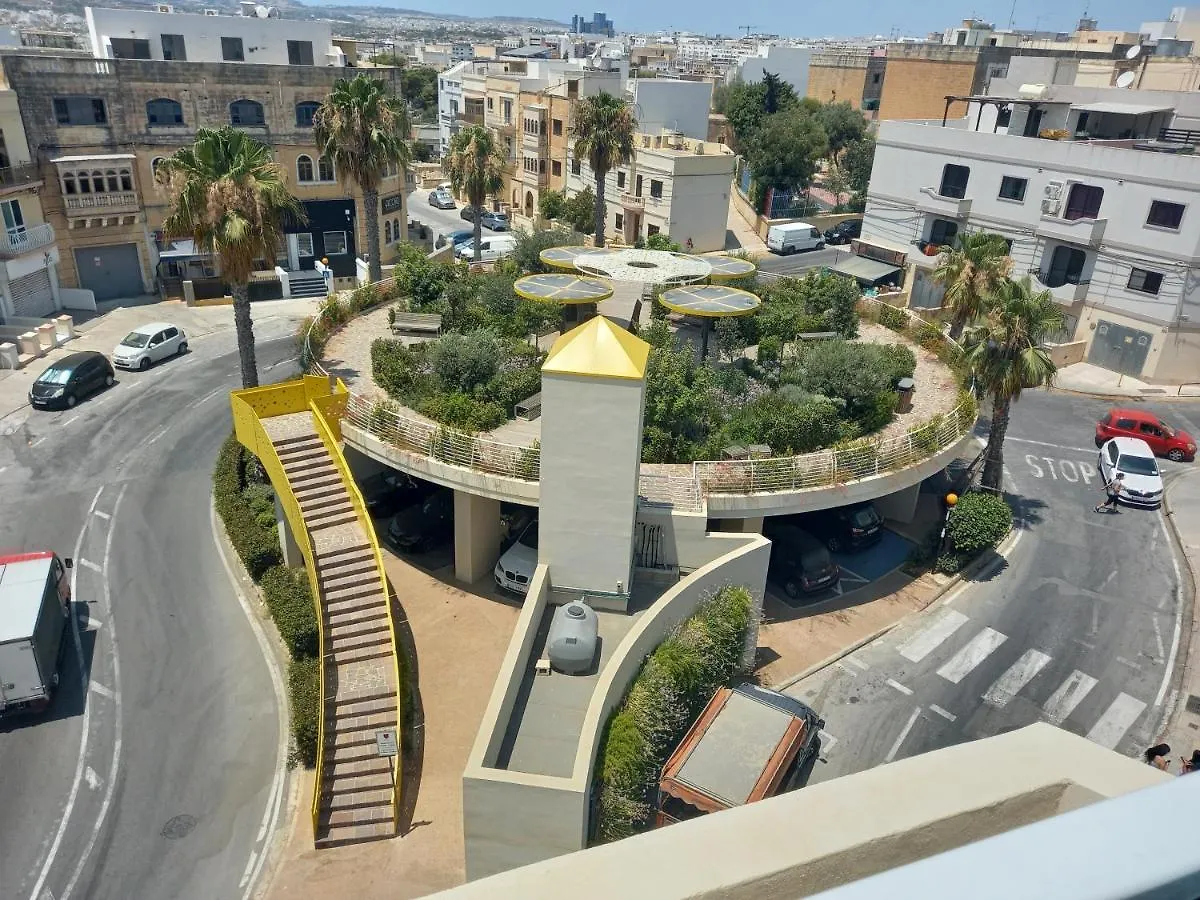 Luxury Penthouse With Private Pool Apartment Hamrun