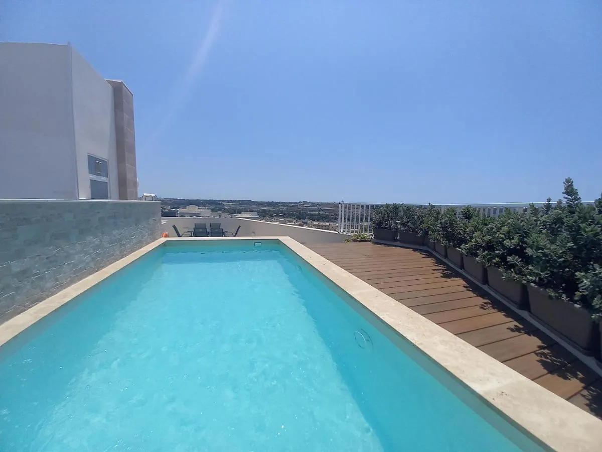 Luxury Penthouse With Private Pool Apartment Hamrun